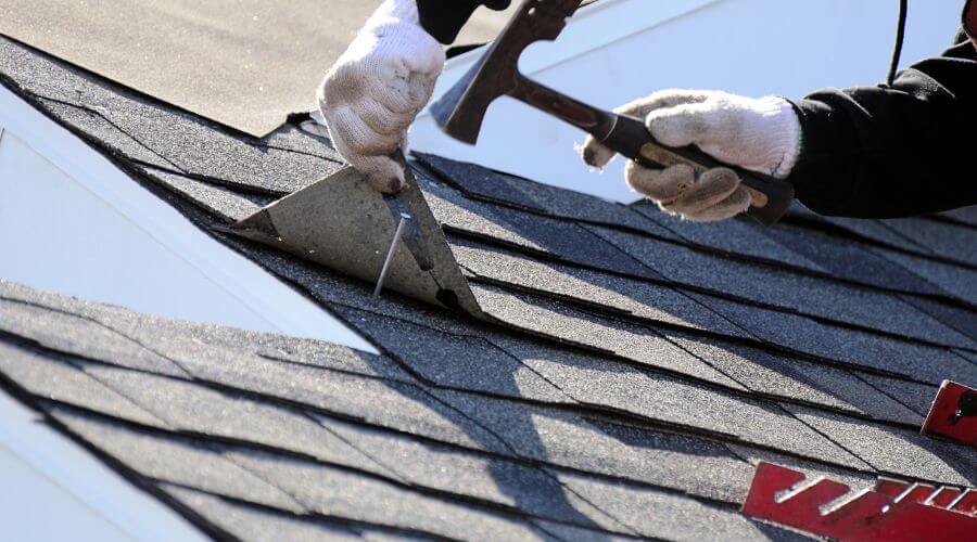 Professional metal roof installation in Alvin, IL